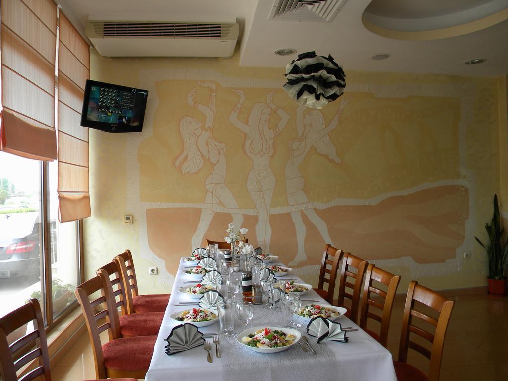 Adamo Hotel Varna Ngoại thất bức ảnh