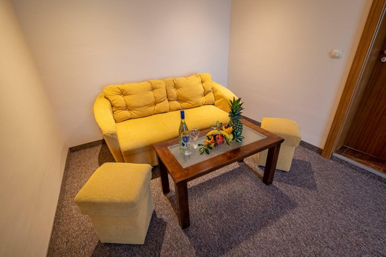 Adamo Hotel Varna Ngoại thất bức ảnh