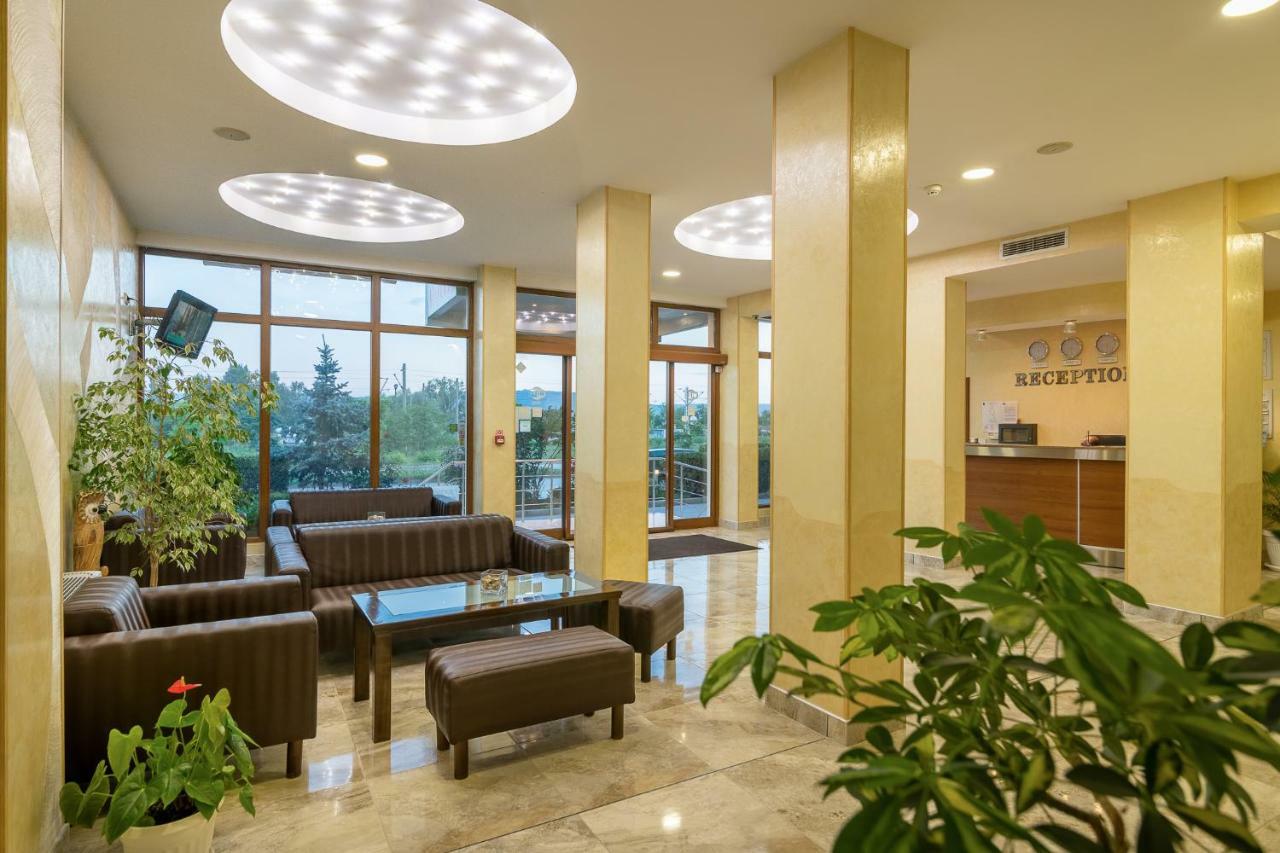 Adamo Hotel Varna Ngoại thất bức ảnh