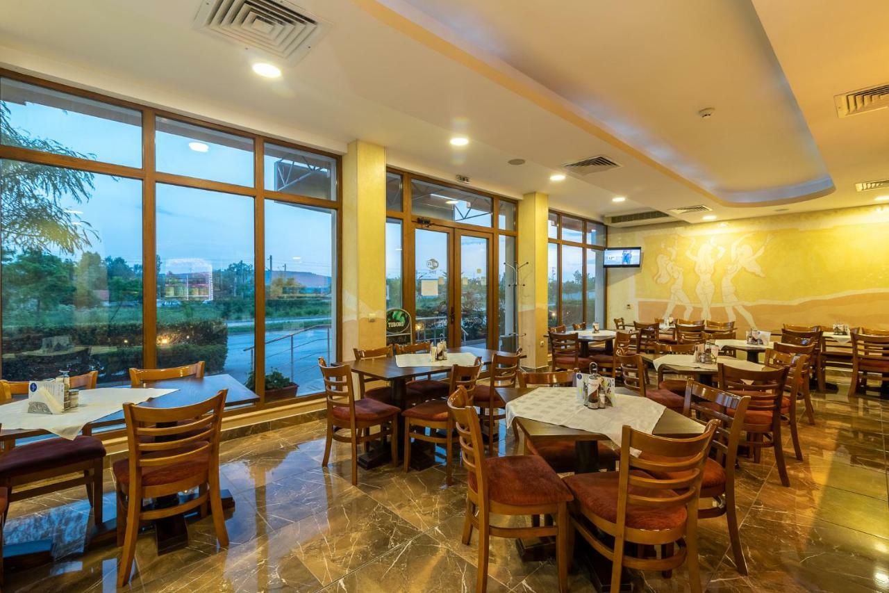 Adamo Hotel Varna Ngoại thất bức ảnh