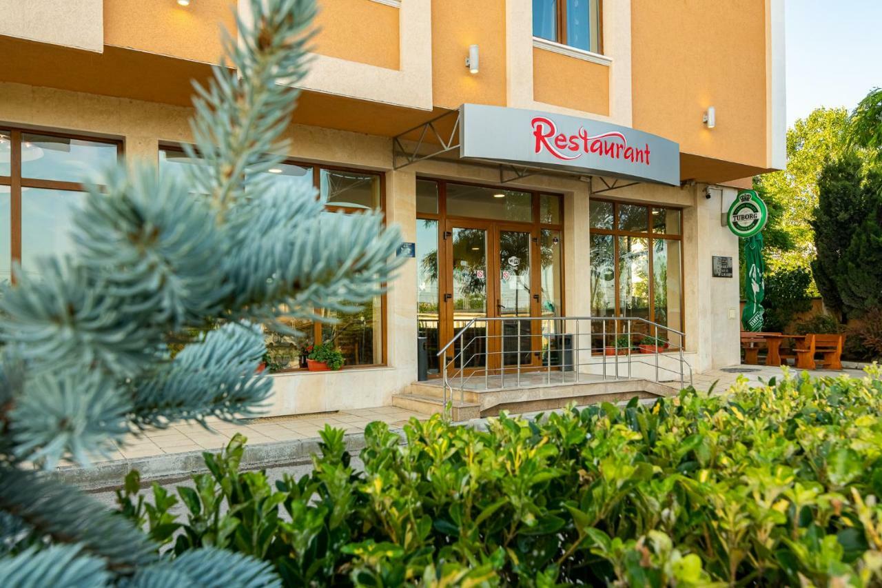 Adamo Hotel Varna Ngoại thất bức ảnh