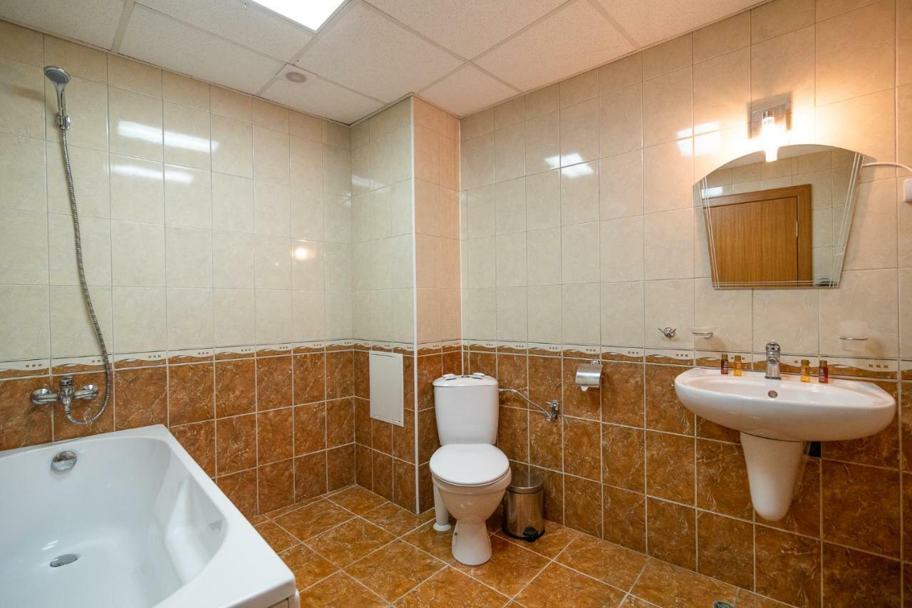 Adamo Hotel Varna Ngoại thất bức ảnh