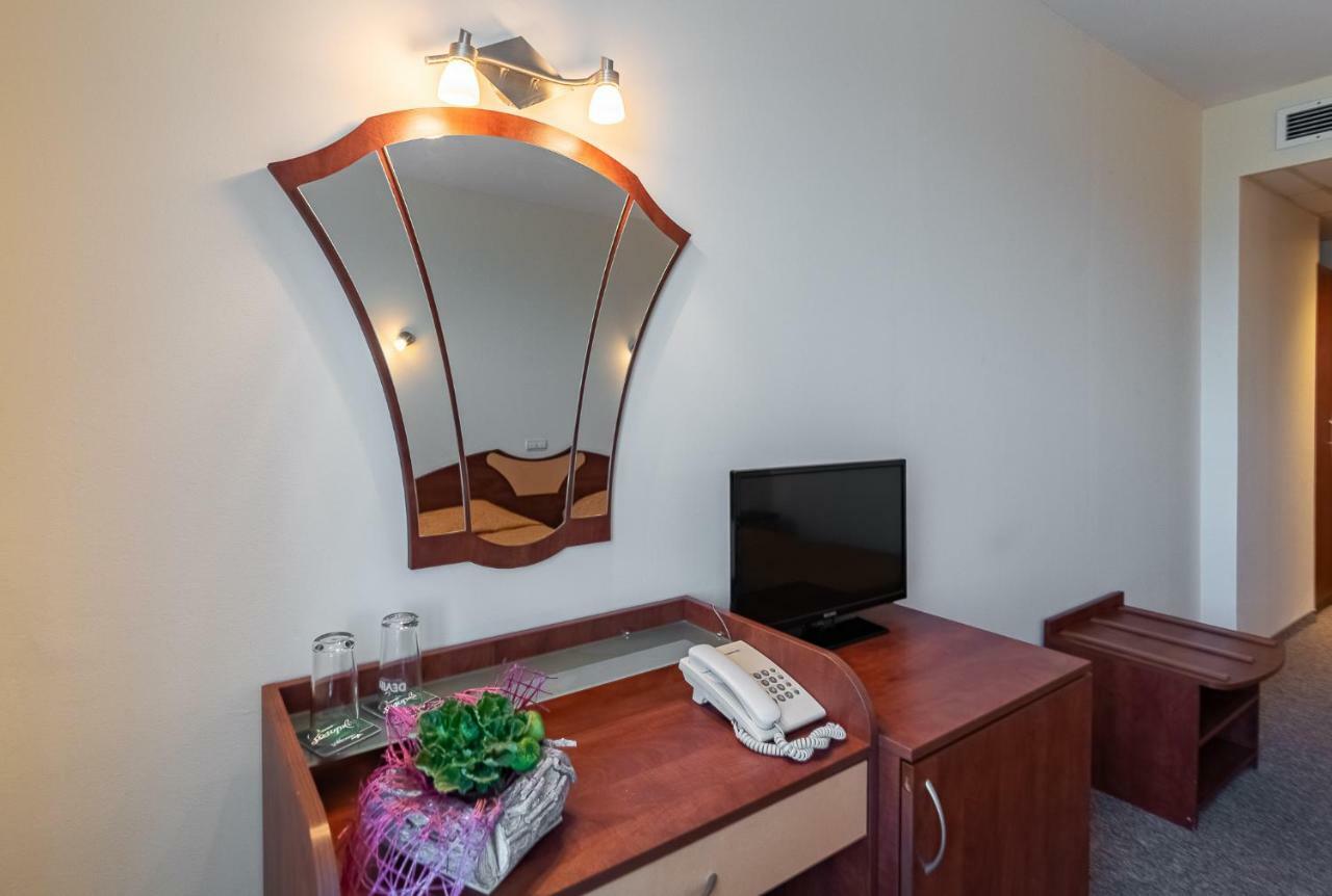 Adamo Hotel Varna Ngoại thất bức ảnh