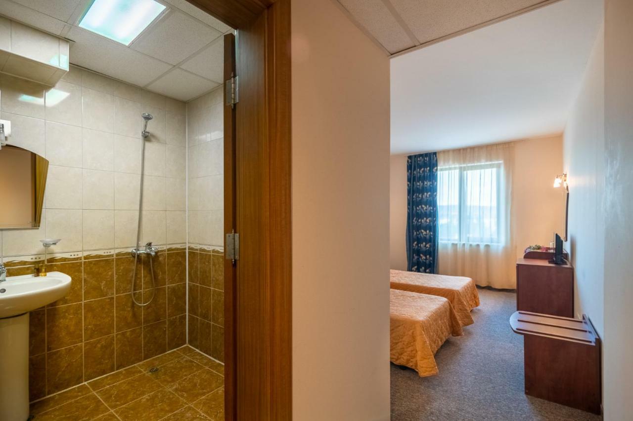 Adamo Hotel Varna Ngoại thất bức ảnh
